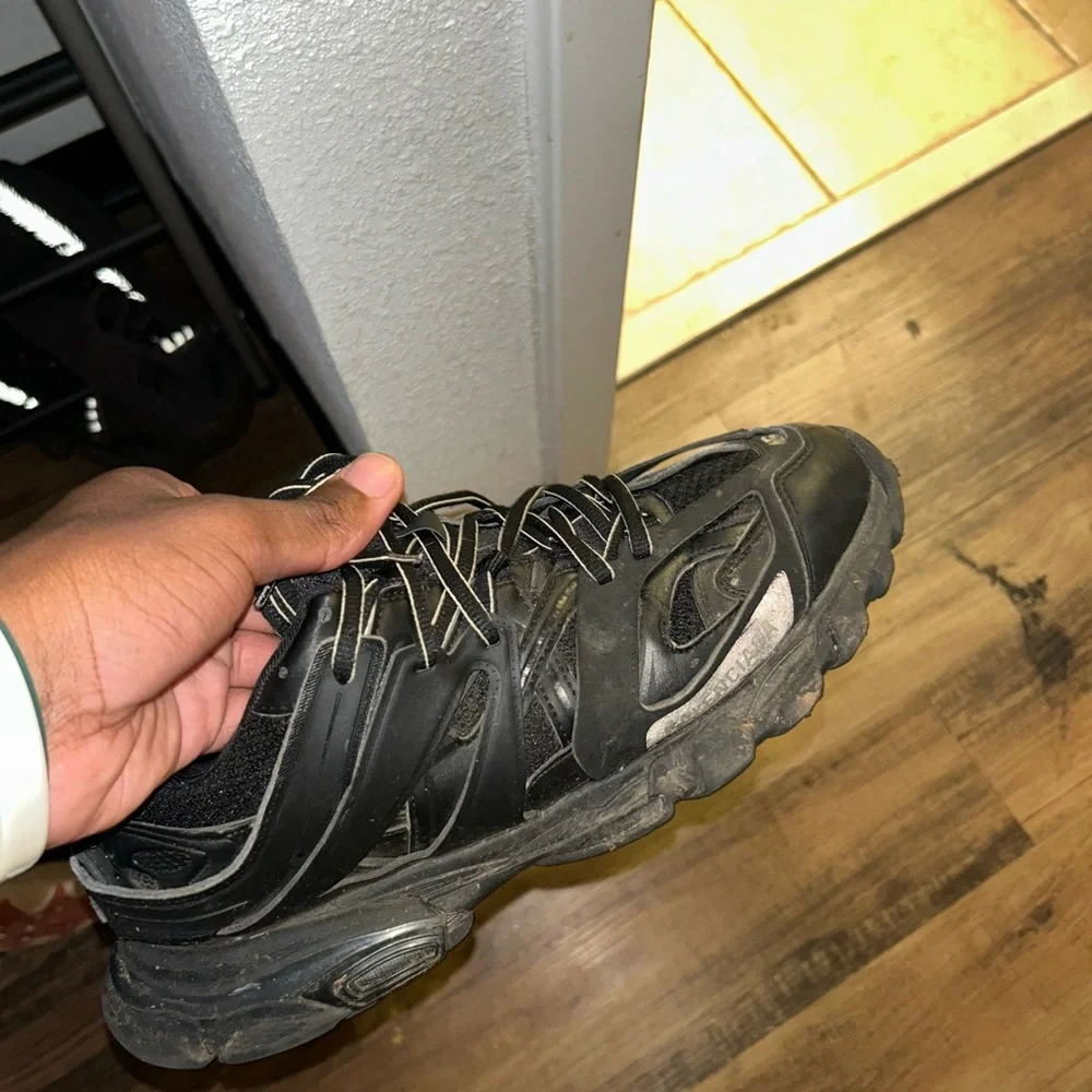 Black Balenciaga for sale - Picture 3 of 3